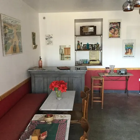 Casa vacanze Lo Cornabiau